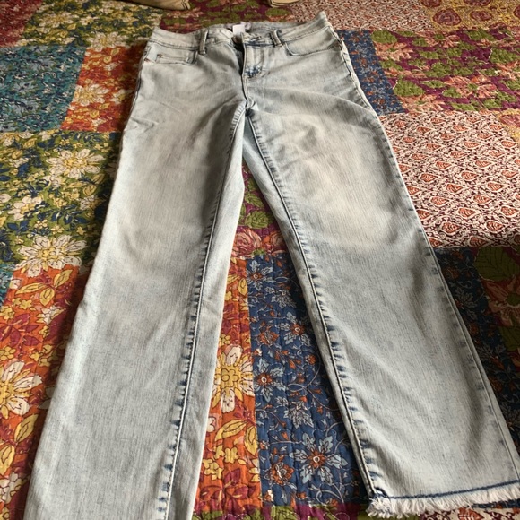 Jordache Jeans - Picture 2 of 5